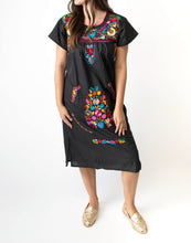 Load image into Gallery viewer, SIDREY Mexican Embroidered Pueblo Dress - Black