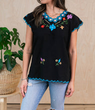 Load image into Gallery viewer, SIDREY Mexican Embroidered Flor Blouse - Black